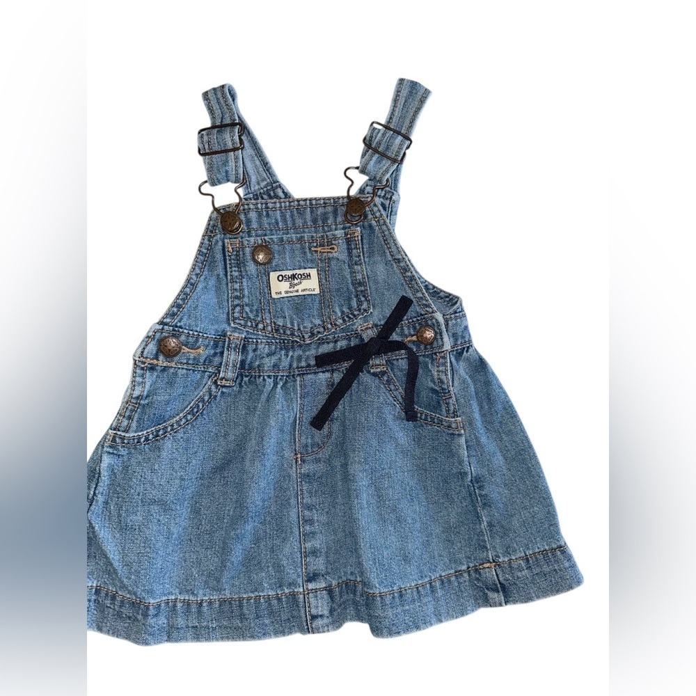 OshKosh B'gosh Vestbak Denim Overall Dress Blue Bow Cute Light Wash size 12m - Picture 1 of 4